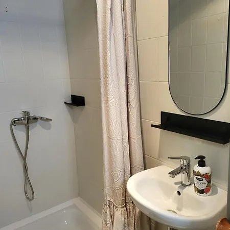 Apartment River View, Next To Castle! *